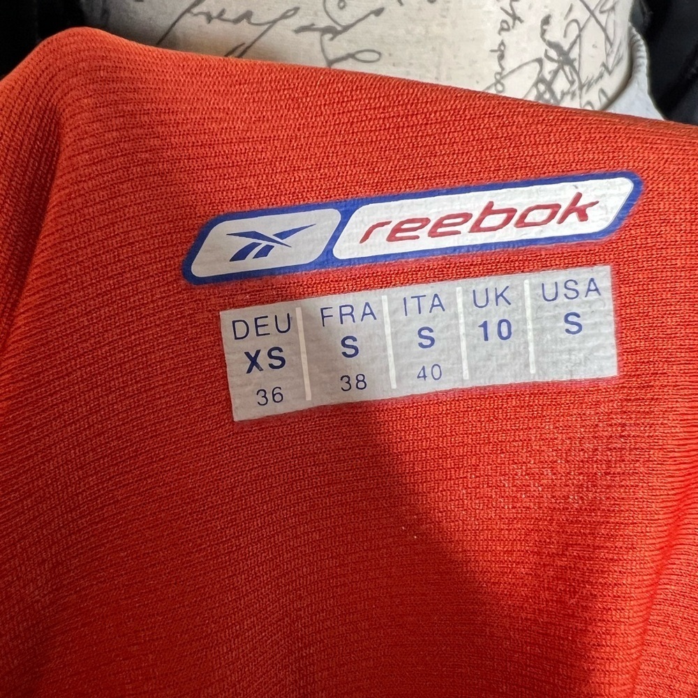 Reebok sz S, orange, half zipper, pullover shirt.  - Picture 7 of 11